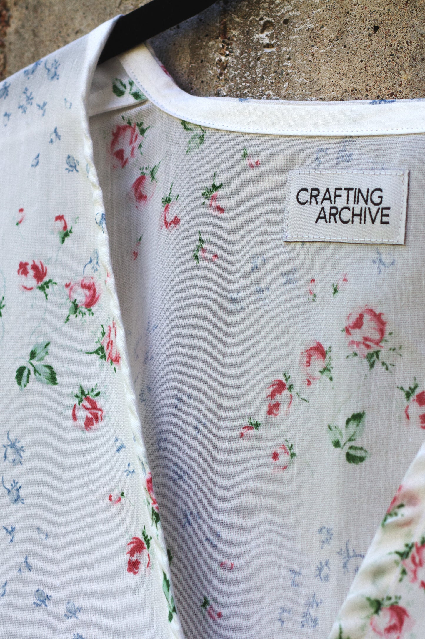 Raise the Curtains - Dress 2/9