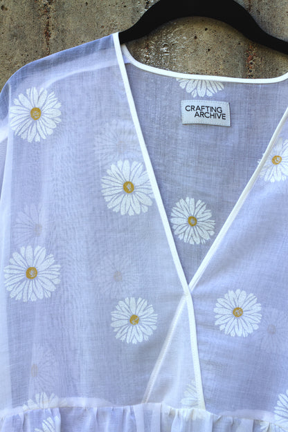 Raise the Curtains - Dress 1/9